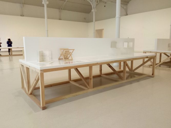 TODAS LAS VARIACIONES SON VÁLIDAS, INCLUIDA ÉSTA (2017) 04